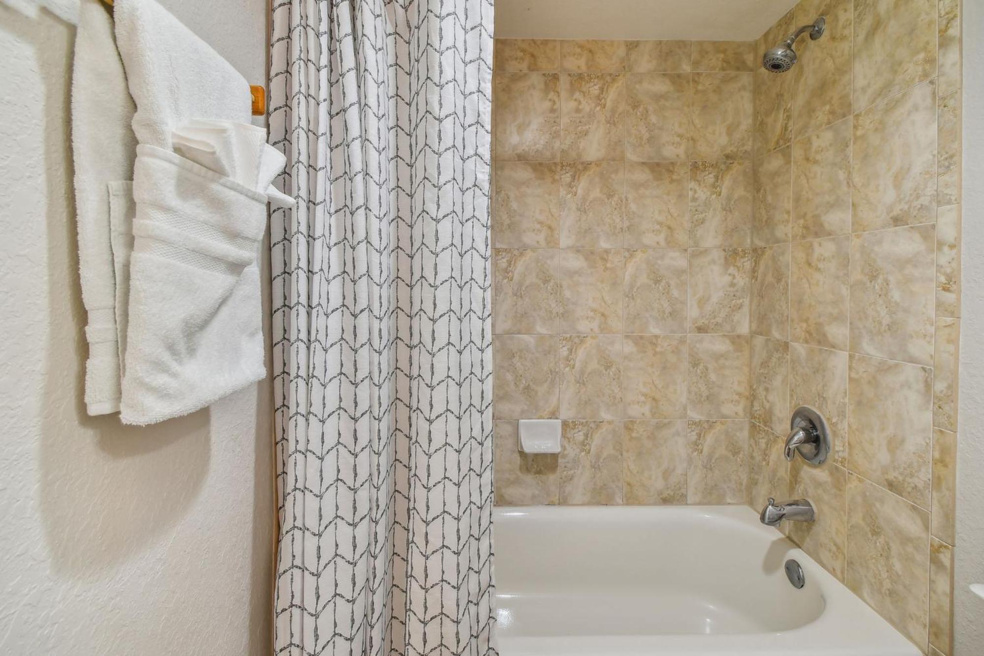 Bayside Penthouse-5Min To Beach, Rest & Shops Clearwater Beach Exterior photo